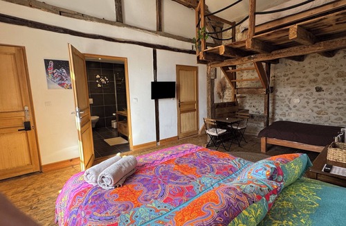 Combiers House | A Beautiful Riverside Farm House and Spa on request. Loads of Activities for all