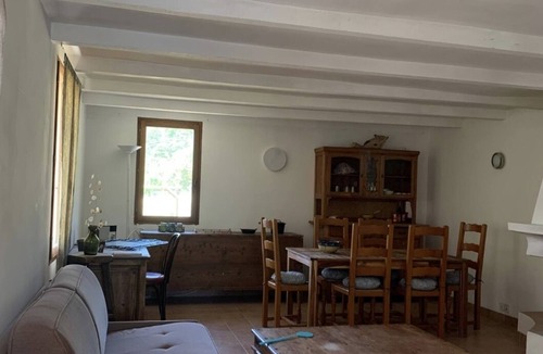 Amirat House | A lovely quiet basic Farmhouse in the Alpes Hautes Provence.