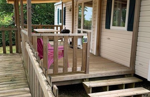 Limeuil House | Accessible Mobile Home with Terrace in Limeuil