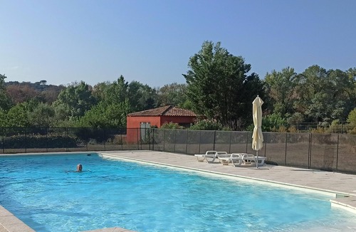 Le Cannet-des-Maures Apartment | Accommodation in a Bastide with a beautiful swimming pool and a large terrace