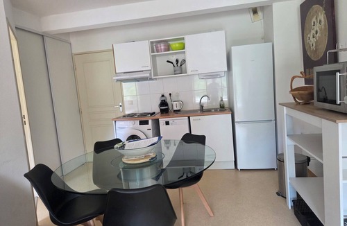 Avene Apartment | Accommodation just 5 minutes' walk from the spa. Ideal for families