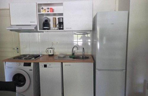 Avene Apartment | Accommodation just 5 minutes' walk from the spa. Ideal for families