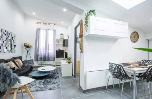 Clermont-Ferrand Apartment | Agréable et Moderne 2 Pièces ~ Confort et Design