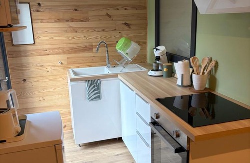 Vicdessos Apartment | Agréable studio en bord de rivière