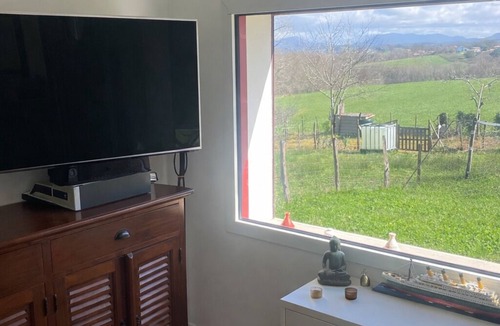 Ahetze House | Ahetze - House 90 m², quiet, terrace, mountain view, near Guéthary
