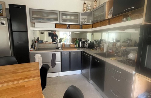 Junas House | Air-conditioned 3-bedroom house in quiet location with swimming pool