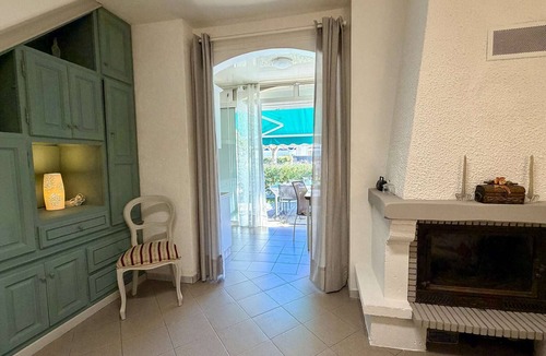 Pineto Apartment | Air-conditioned duplex, walk to beach - 5 guests