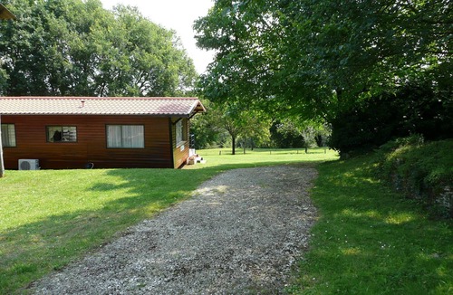 Sainte-Nathalene House | Air-conditioned, self-catered et mod cons mobile home
