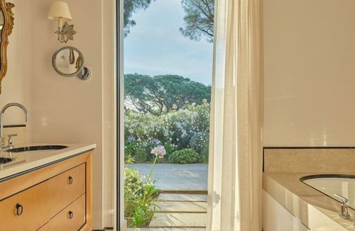 Cote d'Azur- French Riviera Hotel | Airelles Château de la Messardière