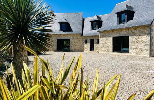 Cleder House | Alice Cottage