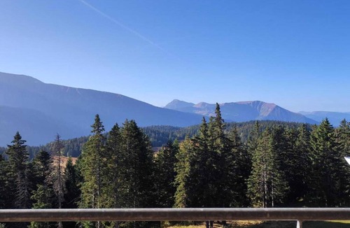 Chamrousse Apartment | Alpine Hideaway with Balcony