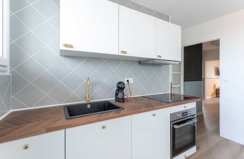 Saint-Charles Apartment | Amazing 1BR/4P Centre ville Gare Saint Charles - 2