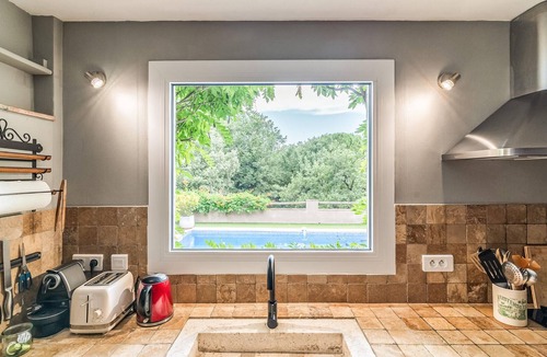 Saint-Maximin-la-Sainte-Baume House | Amazing home in ST MAXIMIM LA STE BAUM