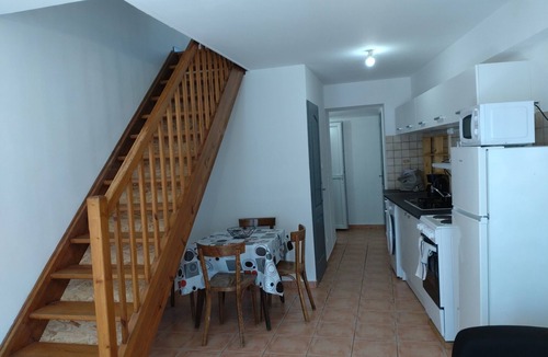Saint-Julien-Molin-Molette Apartment | Apartment 'La Clef' with Balcony