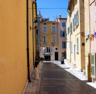 Old Town Apartment | Apartment Authentisches Studio im Herzen des Dorfes by Interhome