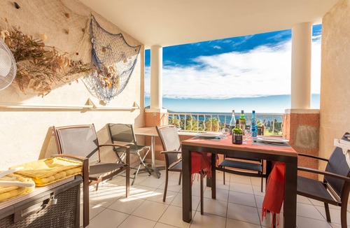 Cap Esterel Apartment | Apartment 'Cap Esterel St Raphaël' with Sea View, Shared Pool and Private Terrace