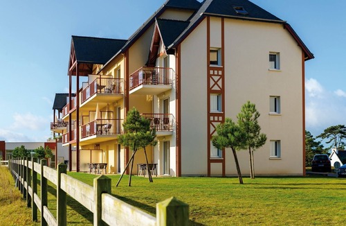 Sables-d'Or-les-Pins Apartment | Apartment in Sables d'Or near the Beach