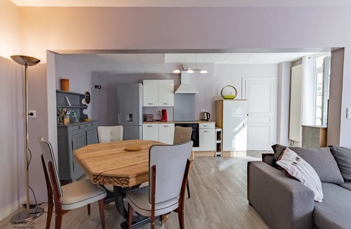 Le Fleix Apartment | Apartment Gîte Les Fleurs 3★ - Swimming pool & air conditioning, Dordogne