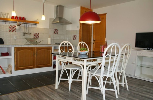 Brach Apartment | Apartment I" between Bordeaux and the Atlantic "Mimosa"