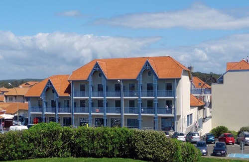 Biscarrosse Plage Apartment | Apartment in Biscarrosse by the Beach