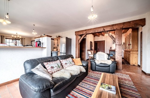 Marignier Apartment | Apartment 'La Ferme De 1876' with Mountain and Garden Views, Wi-Fi