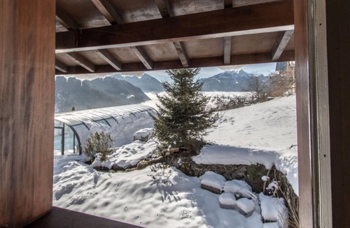 Saint-Ferreol Apartment | Apartment 'Les Anailles' with Mountain View, Shared Terrace and Wi-Fi