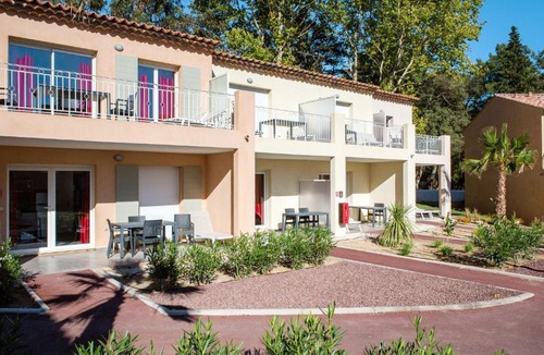 Les Restanques Apartment | Apartment Les Perles de Saint Tropez - POG162