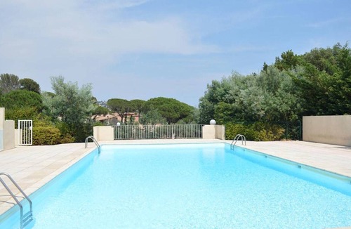 Plage de la Garonnette Apartment | Apartment Sainte-Maxime, 1 bedroom, 4 persons