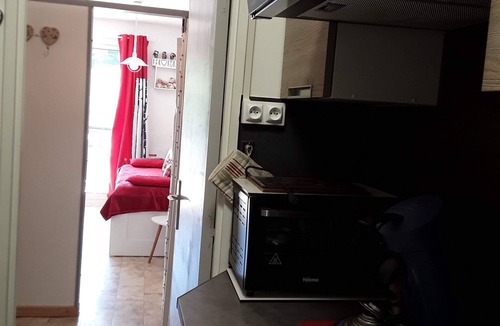 Saint-Etienne-en-Devoluy Apartment | Apartment 'Superdévoluy Les Issarts' with Mountain View, Balcony and Wi-Fi