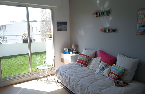 Vielle-Chapelle Apartment | Apartment with large terrace, 5mn from Olympic center by car