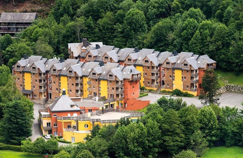 Cauterets Condo | Appart Abordable avec Accès | Près du centre-ville