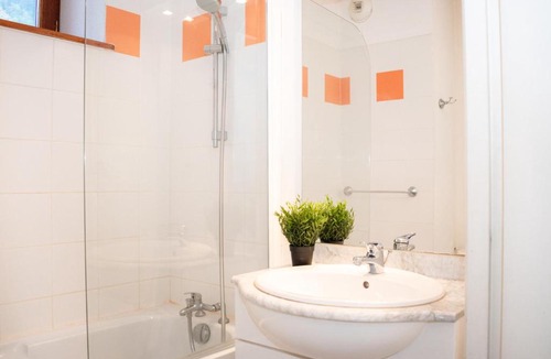 Vignec Apartment | Appartement 2 Pièces avec Balcons - 6 Personnes - FR-1-504-178
