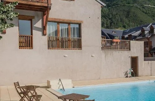 Vignec Apartment | Appartement 2 Pièces avec Balcons - 6 Personnes - FR-1-504-178