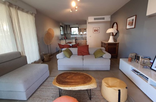 Bandol Apartment | Appartement 3 Pièces Climatisé, Résidence Grand Standing