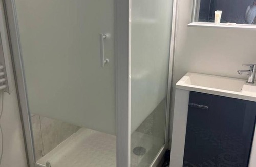 Bellevue Apartment | Appartement 92 m2 BREST avec internet - Entrée autonome