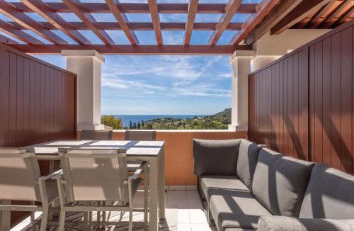 Cap Esterel Apartment | Appartement Cap Esterel - piscine