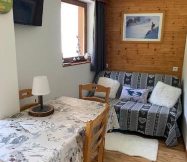 Chamrousse Apartment | Appartement Chamrousse
