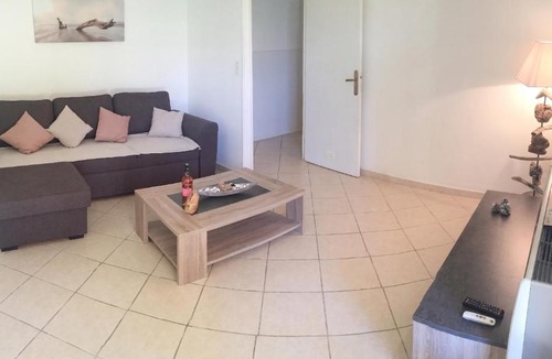 Isolella Apartment | Appartement confortable à Pietrosella avec terrasse privée