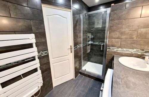 4th Arrondissement Apartment | Appartement cosy : 3 chambres