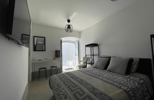 Sisco Apartment | Appartement dans maison de village vue mer