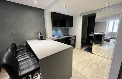 Old Town Apartment | Appartement Design Centre ville