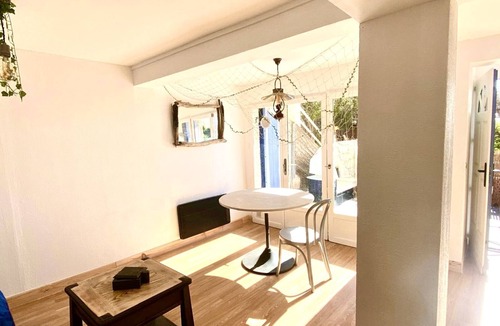 Niolon Apartment | Appartement Fanny. Terrasse, vue mer