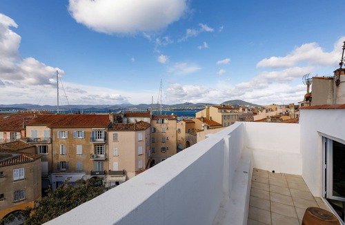 Old Town Apartment | Appartement Le Bateau Tropézien - Welkeys