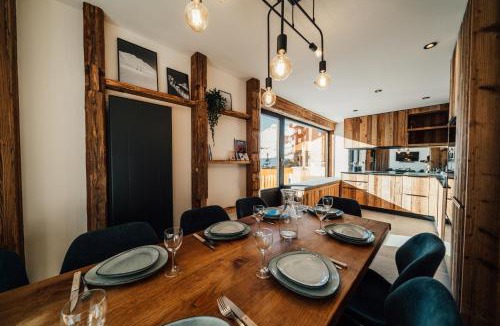 Les Almes Apartment | Appartement Pixel by ExplorHome