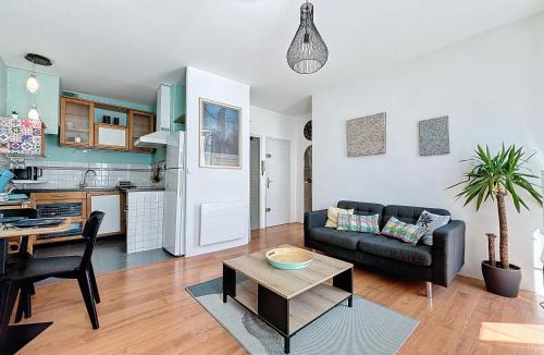 Le Pharo Apartment | Appartement Plage des Catalans - Chaleureux - Les Frères de la Loc'