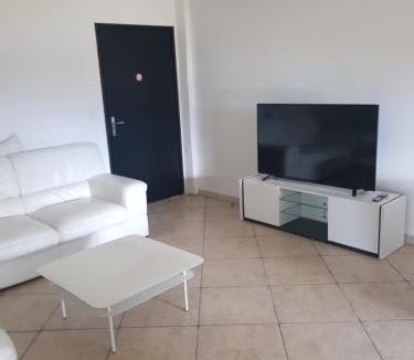 Ghisonaccia Apartment | appartement tra mare e monti