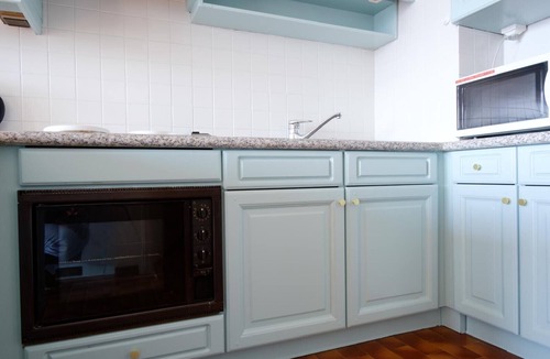 Sainte-Maxime Ski Chalet | Apt in Sainte-Maxime: swimming pool and tennis