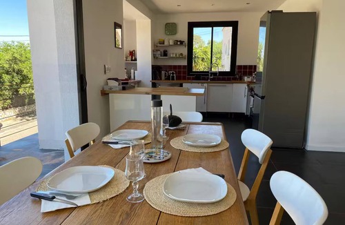 Montredon House | Architect-designed villa set against the Parc des Calanques