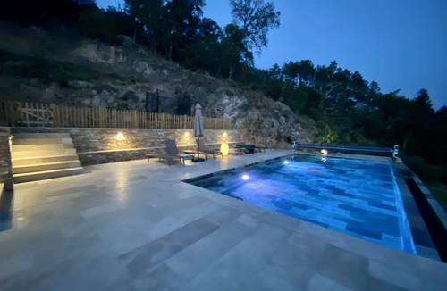 Le Muy Villa | Architect-designed villa, panoramic view 18 km from the Gulf of St Tropez