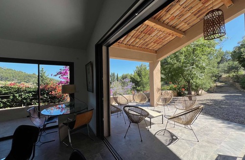 La Cadiere-d'Azur House | Architect's villa with air co and swimming pool, sea view and outbuilding for 10